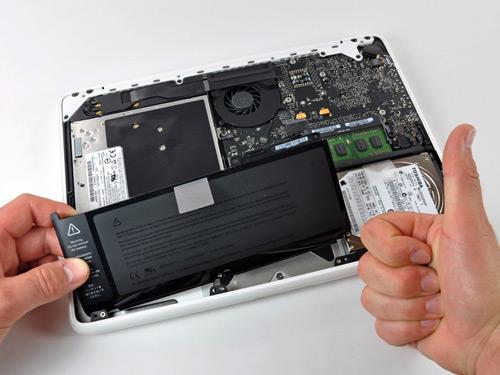 completamente batteria macbook